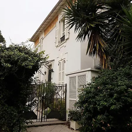 Appartement 2pcs A 100 M De La Au Calme