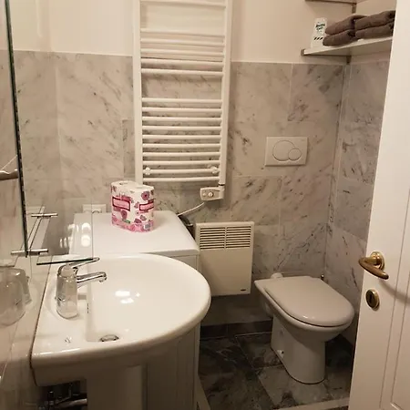 Appartement 2pcs A 100 M De La Au Calme