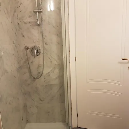 2pcs A 100 M De La Au Calme Apartment *