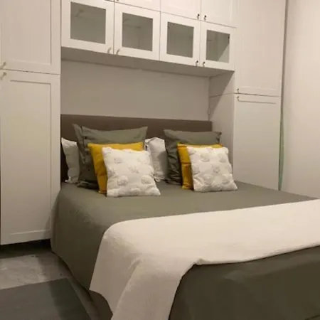 2pcs A 100 M De La Au Calme Apartment *