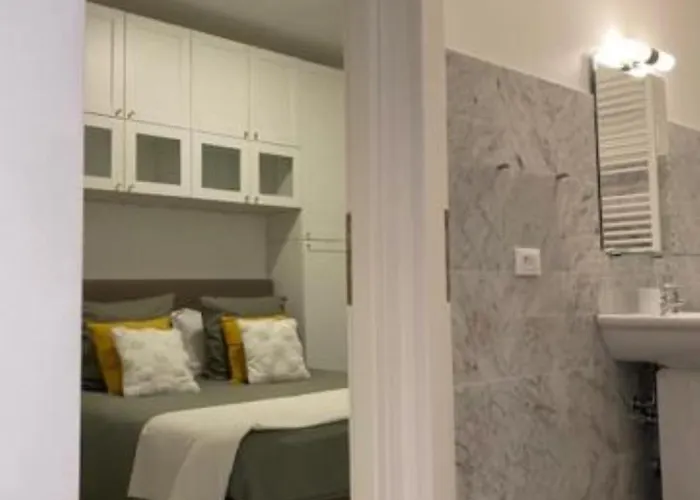 2pcs A 100 M De La Au Calme * מנטון